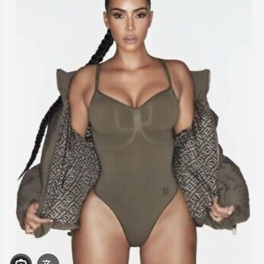 BNIB Ladies Fendi Skims Thong Sculpt Bodysuit